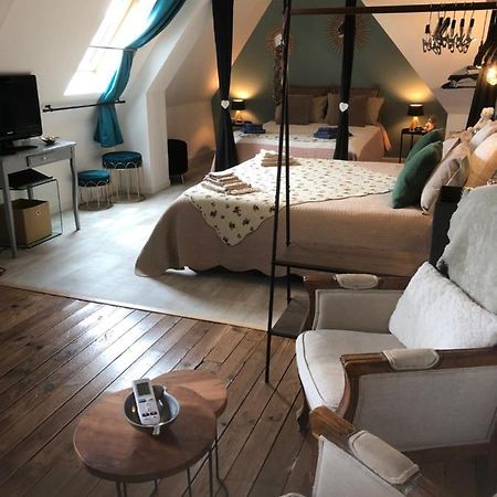 Chambre Studio Familiale La Brandonniere Courson エクステリア 写真